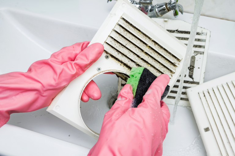 Entretien d'une VMC.